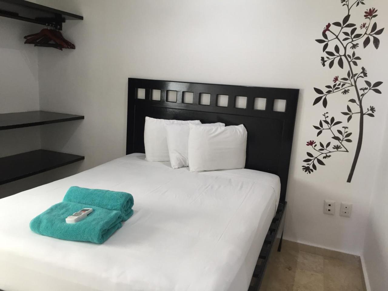 פלאייה דל כרמן La Playa Condo מראה חיצוני תמונה